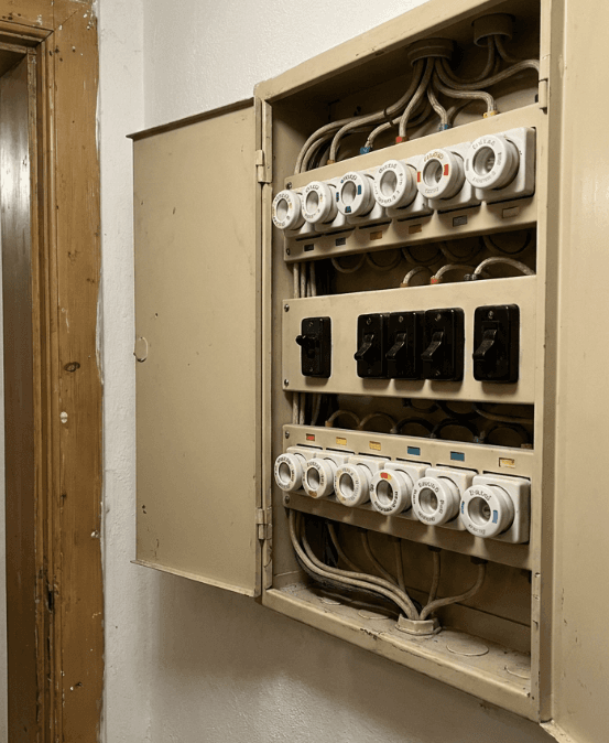 Alte Elektroinstallation